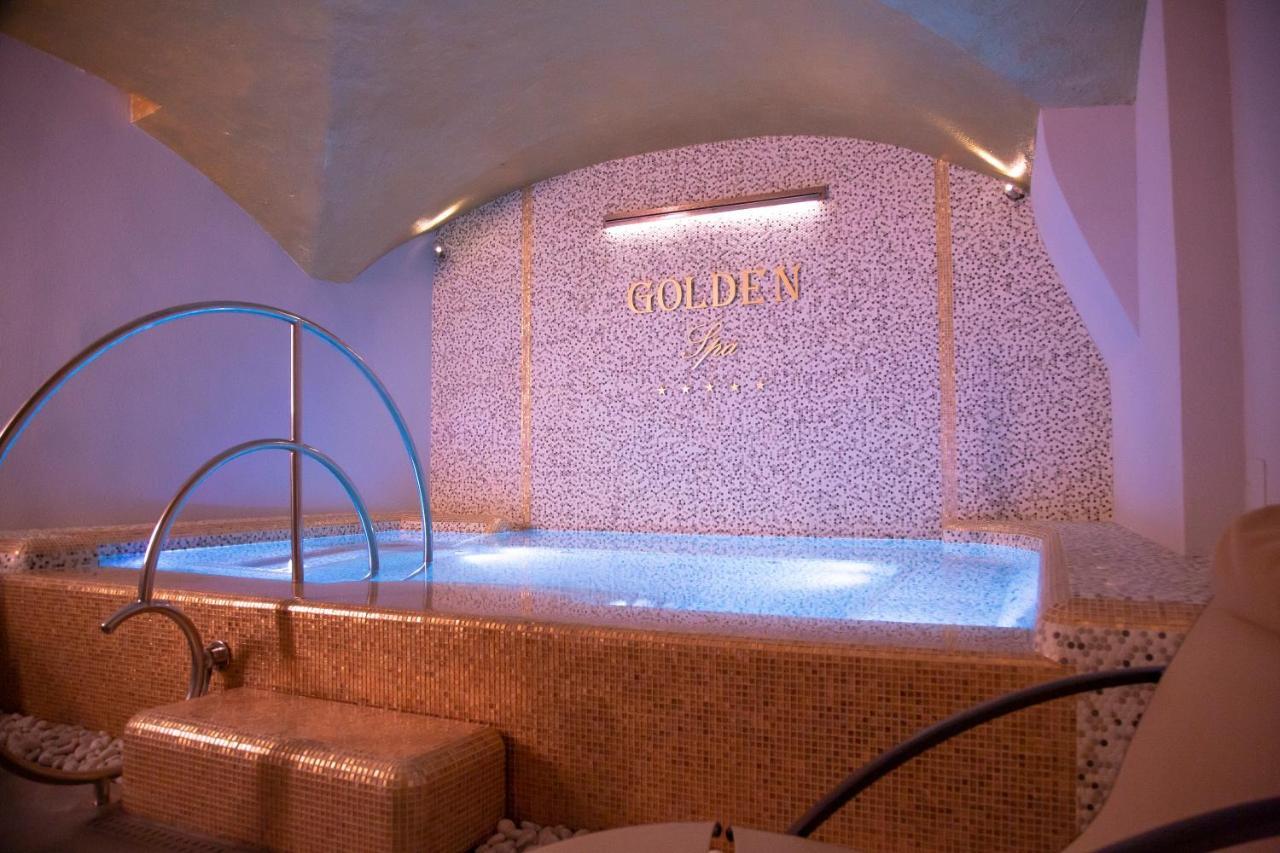 Golden Tower Hotel & Spa Florencia Exterior foto The spa at the InterContinental Budapest