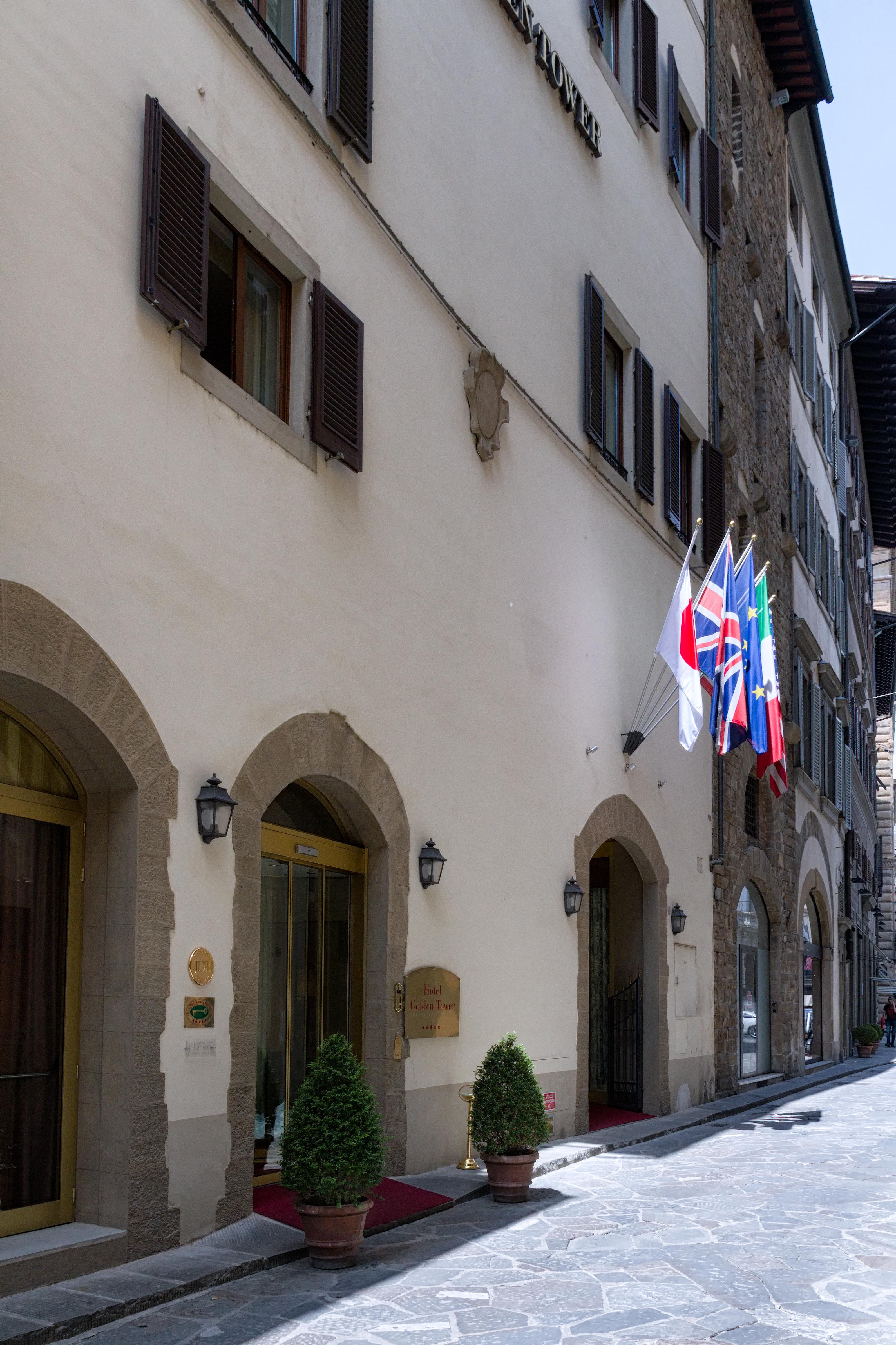 Golden Tower Hotel & Spa Florencia Exterior foto South African Embassy in Rome
